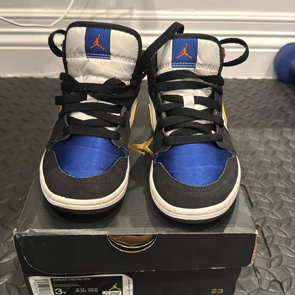 Jordan size 1Y multicolor satin